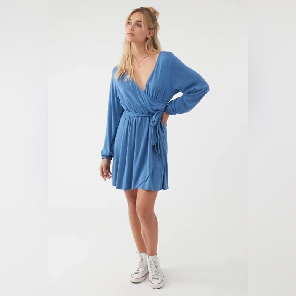 O’Neill MORNING SIDE DRESS - Picture 2 of 16